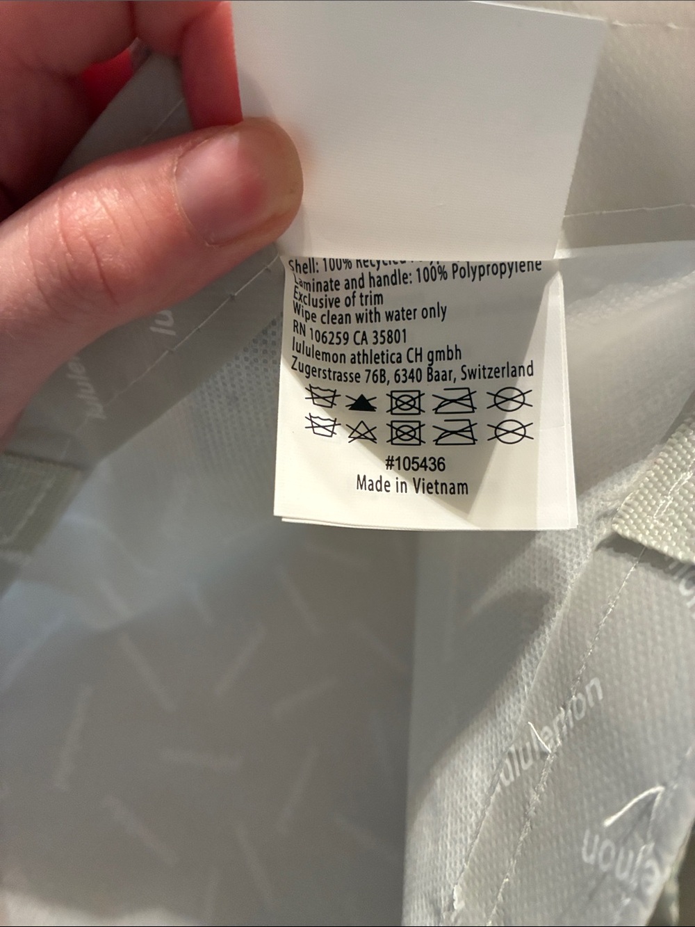 lululemon athletica Cream Tote with Red Logo - Picture 6 of 7